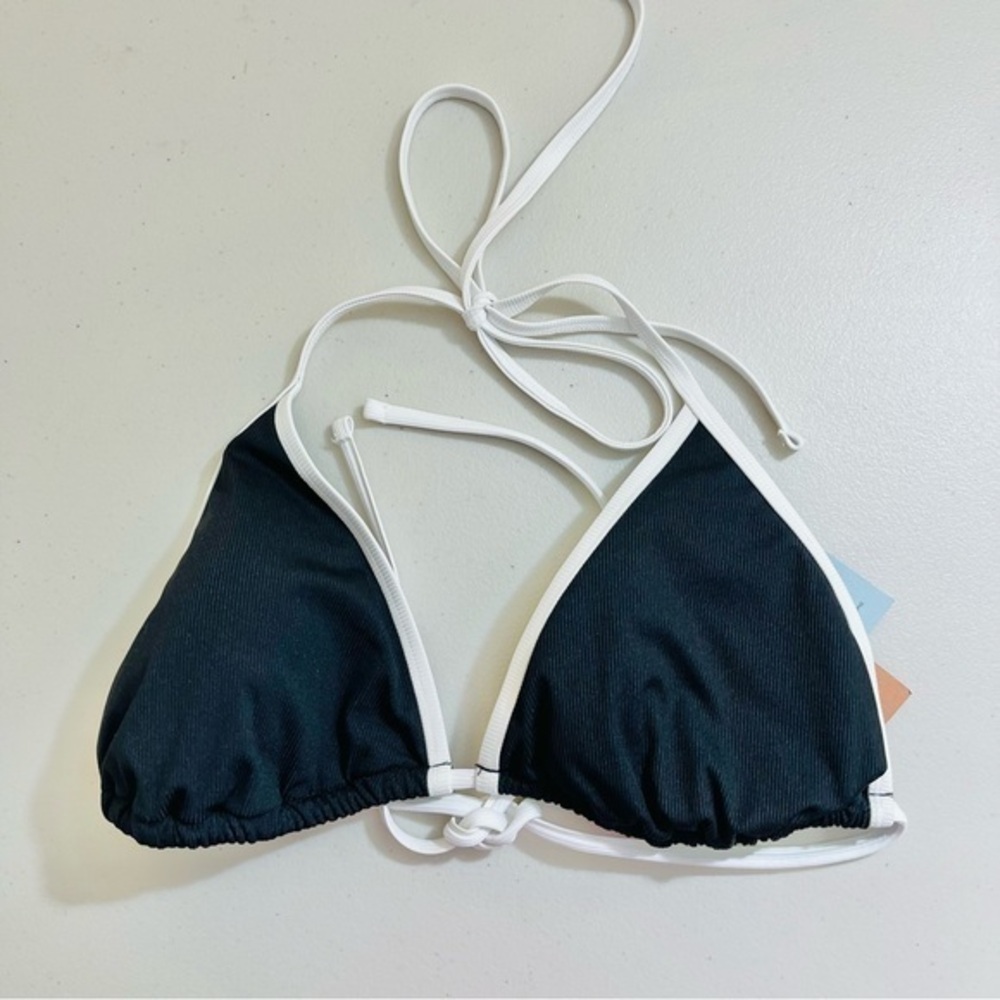 NWT Shade & Shore Bikini Top Women Size Large Black/White